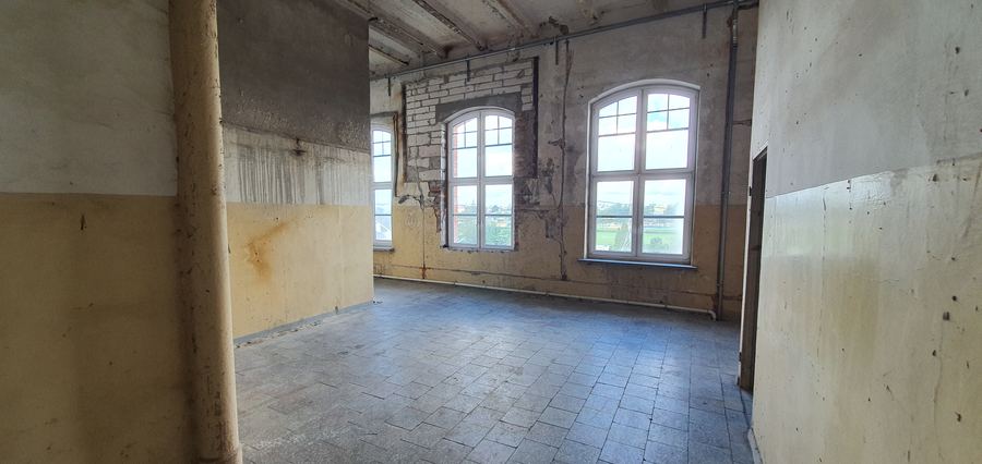Duży obiekt komercyjny – 4 803 m² — zdjęcie 20