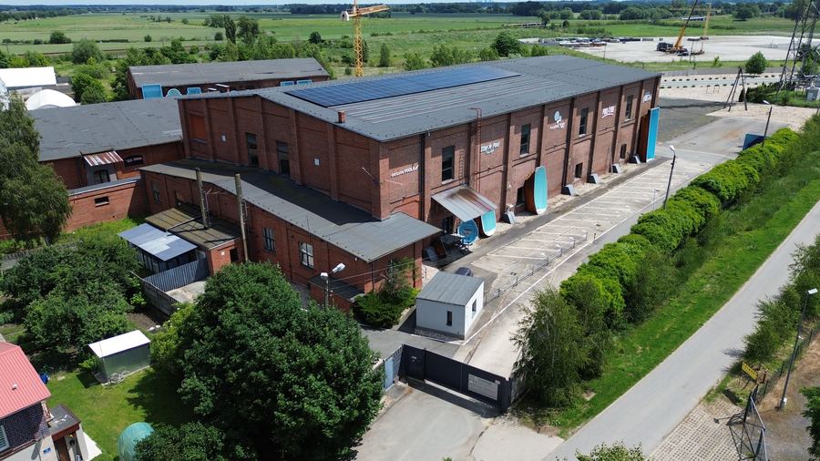 Hala magazynowo-produkcyjna z suwnicą – 2 310 m²