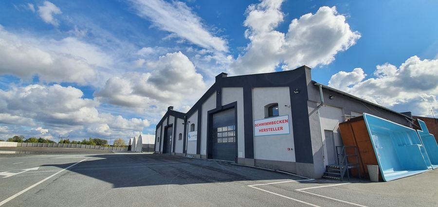 Zespół dwóch połączonych hal produkcyjno-magazynowych – 760,90 m² — zdjęcie 2