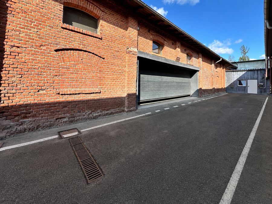 Hala produkcyjno-magazynowa z zapleczem socjalno-biurowym – 851 m² — zdjęcie 8