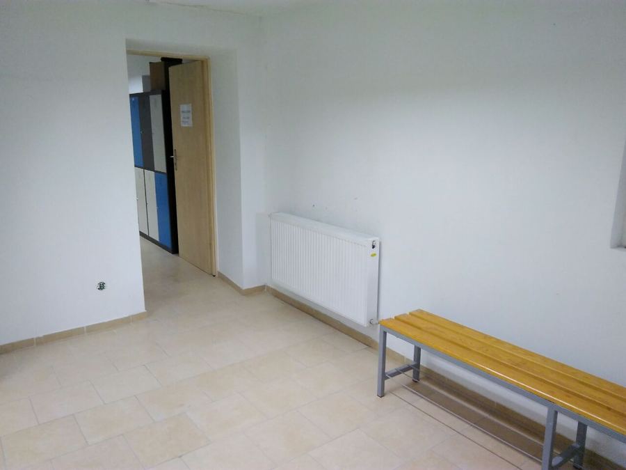 Hala produkcyjno-magazynowa z zapleczem socjalno-biurowym – 851 m² — zdjęcie 12