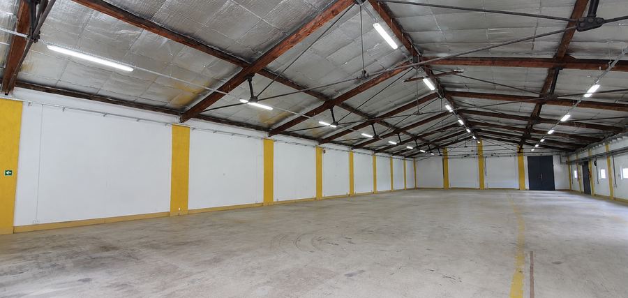 Hala produkcyjno-magazynowa – 738 m²