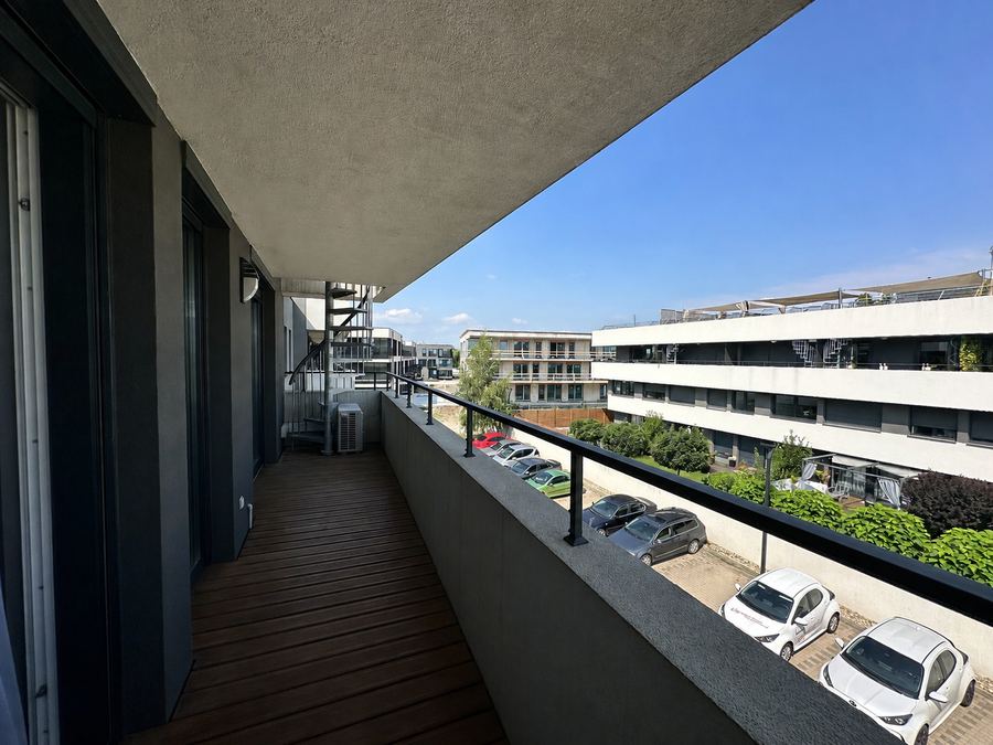 4-pokojowe mieszkanie z prywatnym tarasem na dachu – 74,39 m² — zdjęcie 10