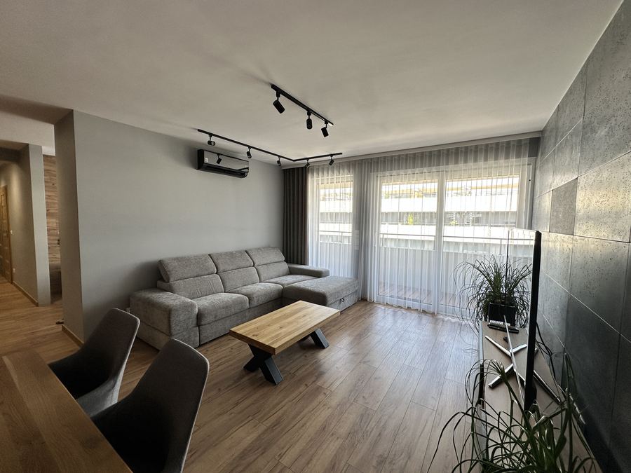 4-pokojowe mieszkanie z prywatnym tarasem na dachu – 74,39 m² — zdjęcie 13