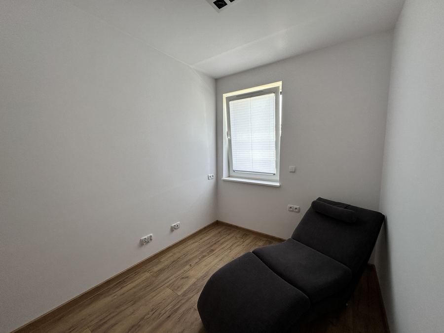 4-pokojowe mieszkanie z prywatnym tarasem na dachu – 74,39 m² — zdjęcie 31