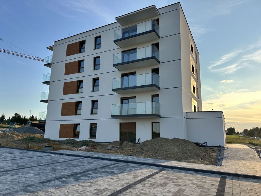 3-pokojowe mieszkanie z balkonem i klimatyzacją – 46,81 m² — zdjęcie 2