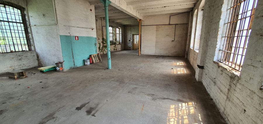 Budynek usługowo-magazynowy – 334 m² — zdjęcie 6