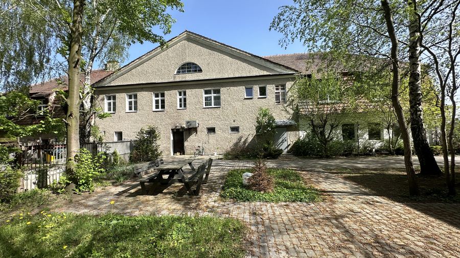 Wielofunkcyjny budynek komercyjny – 477 m² — zdjęcie 3