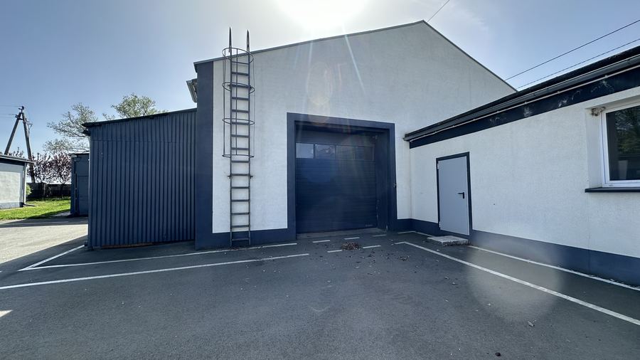 Hala produkcyjno-magazynowa z zapleczem biurowo-socjalnym – 734 m² — zdjęcie 4