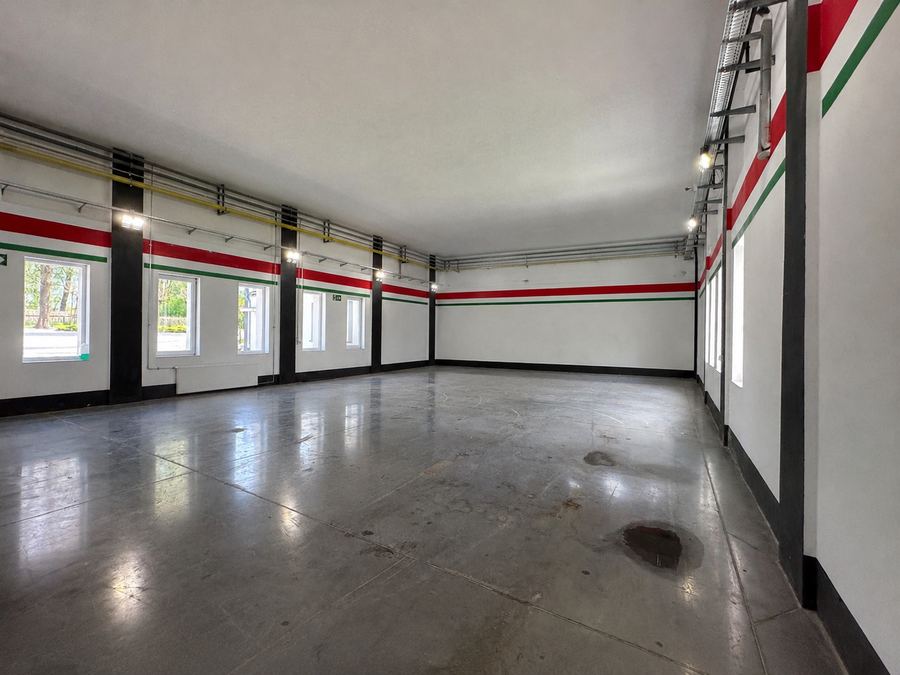 Hala produkcyjno-magazynowa z zapleczem biurowo-socjalnym – 832 m² — zdjęcie 6