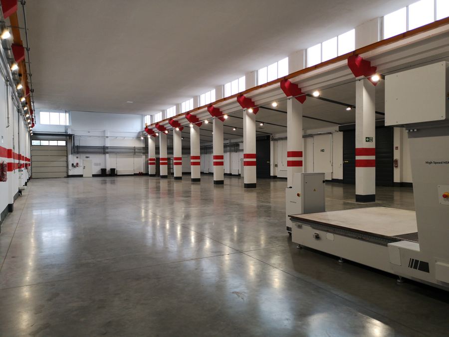 Hala produkcyjno-magazynowa z suwnicą 5 t i biurami – 1 753 m² — zdjęcie 13